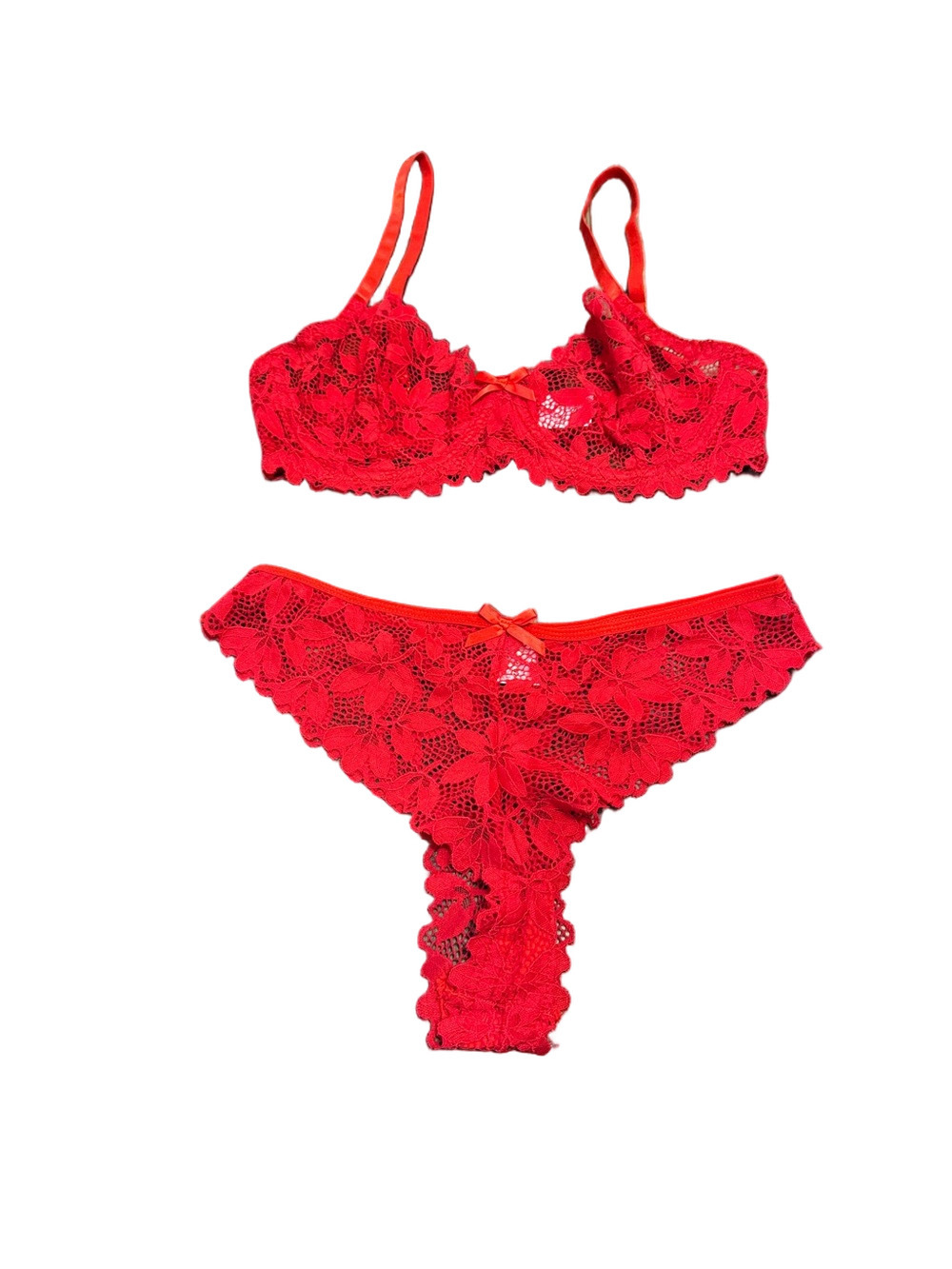 Red Lace Bra & Thong Set NWOT Size S